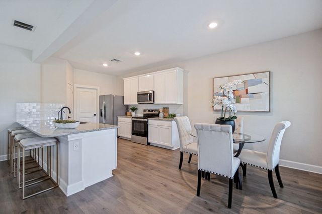 340 Southaven Boulevard, Hutchins, TX 75141