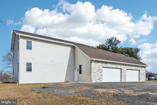 8325 GROVE ANGLE RD, Ellicott City, MD 21043