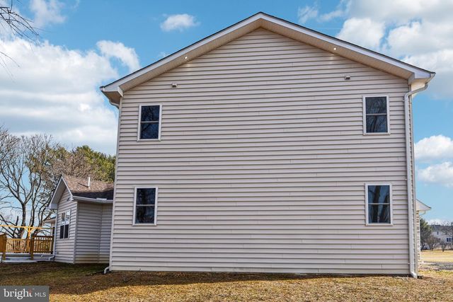 8325 GROVE ANGLE RD, Ellicott City, MD 21043