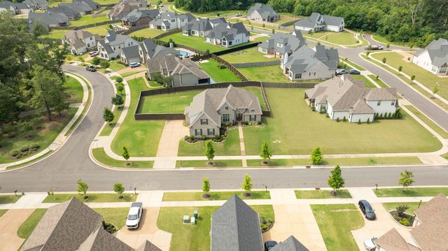 10511 LAWRENCEBURG LN N, Lakeland, TN 38002