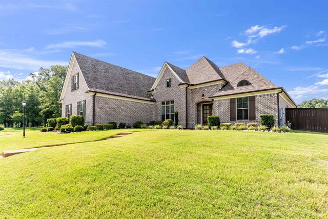 10511 LAWRENCEBURG LN N, Lakeland, TN 38002