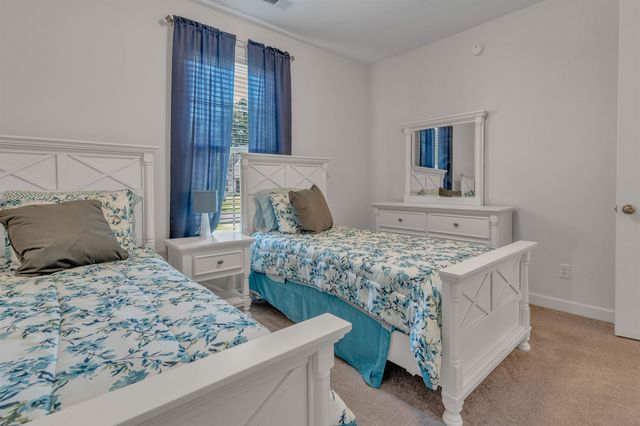 10511 LAWRENCEBURG LN N, Lakeland, TN 38002