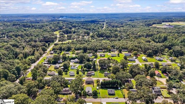 7 Clay Street, Liberty, SC 29657