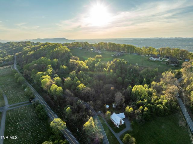 4820 Eaton Station Road, Kingsport, TN 37664