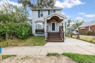 41 W George Avenue, Hazel Park, MI 48030