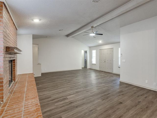 2109 Tanglewood Drive, Edmond, OK 73013