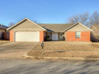 2109 Tanglewood Drive, Edmond, OK 73013