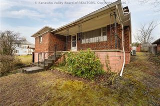 934 Park Street, St Albans, WV 25177