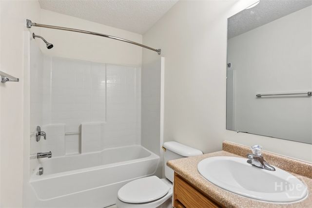 169 Greenbriar Court, Savannah, GA 31419
