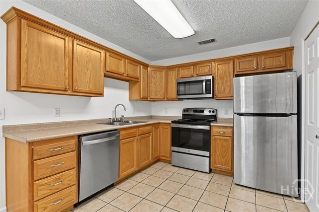 169 Greenbriar Court, Savannah, GA 31419