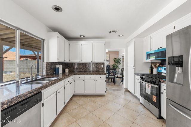 37241 Segovia Way, Palmdale, CA 93552