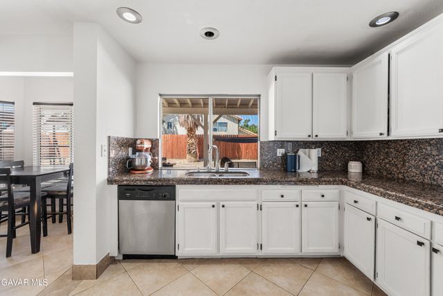 37241 Segovia Way, Palmdale, CA 93552