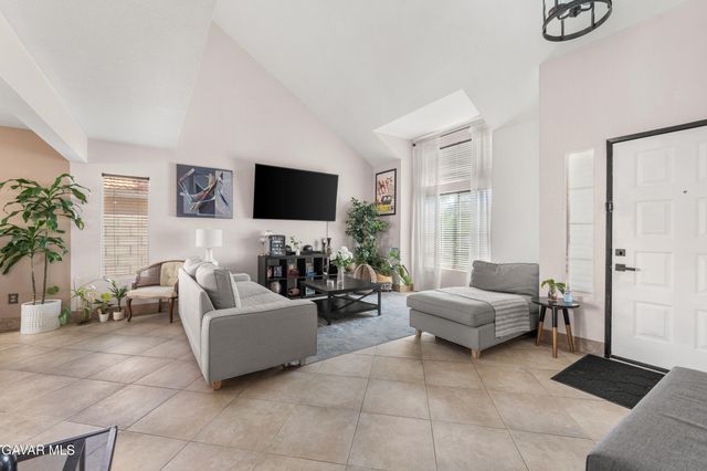 37241 Segovia Way, Palmdale, CA 93552