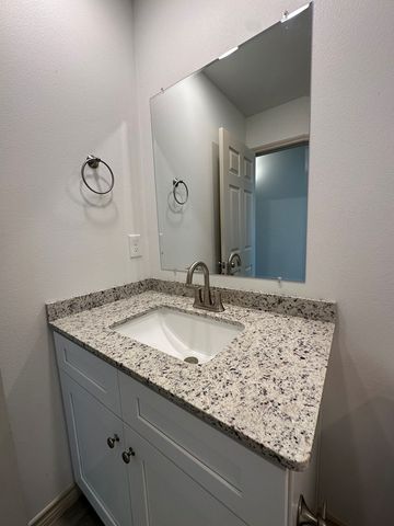 1340 Bajada St, Midland, TX 79705