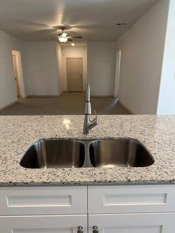 1340 Bajada St, Midland, TX 79705