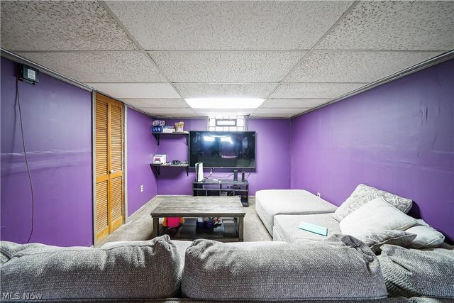 61 Hawk Avenue, Akron, OH 44312