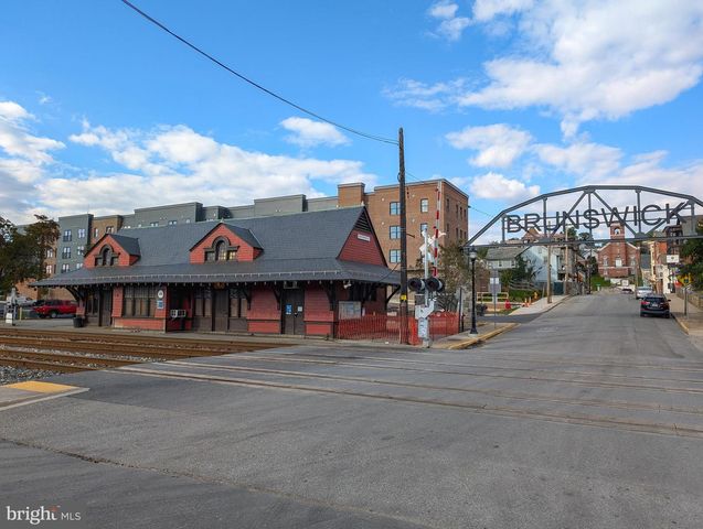 1316 MONOCACY CROSSING PKWY, Brunswick, MD 21716