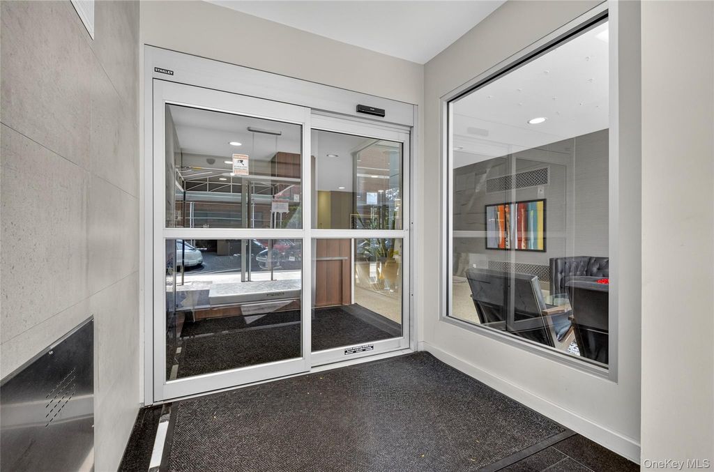 107-40 Queens Boulevard 10A, Forest Hills, NY 11375 — photo 4
