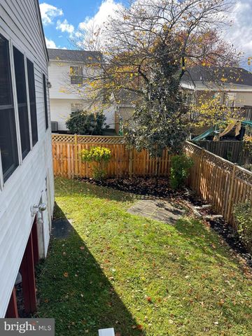 2313 WESTPORT LN, Crofton, MD 21114