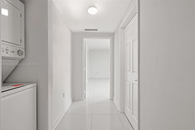 6362 Collins Ave 514, Miami Beach, FL 33141