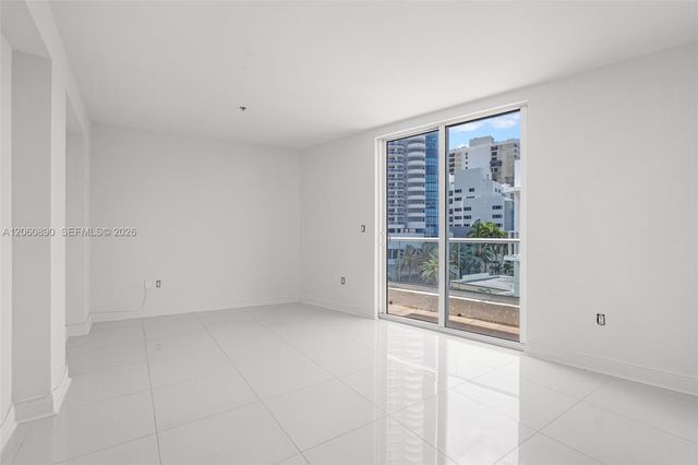 6362 Collins Ave 514, Miami Beach, FL 33141