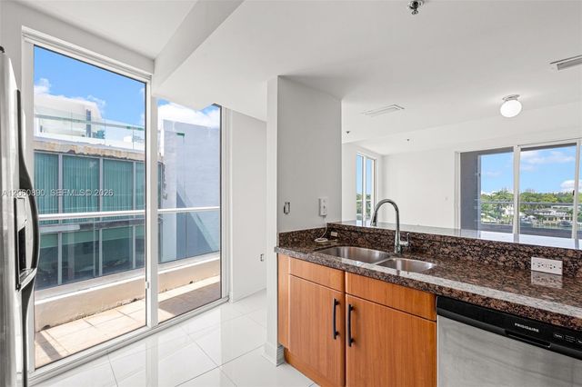 6362 Collins Ave 514, Miami Beach, FL 33141