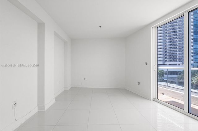 6362 Collins Ave 514, Miami Beach, FL 33141