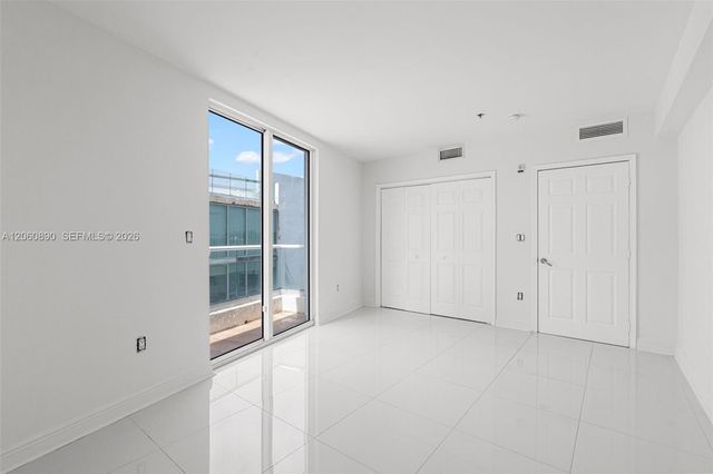 6362 Collins Ave 514, Miami Beach, FL 33141
