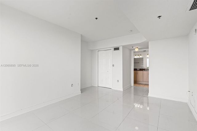 6362 Collins Ave 514, Miami Beach, FL 33141