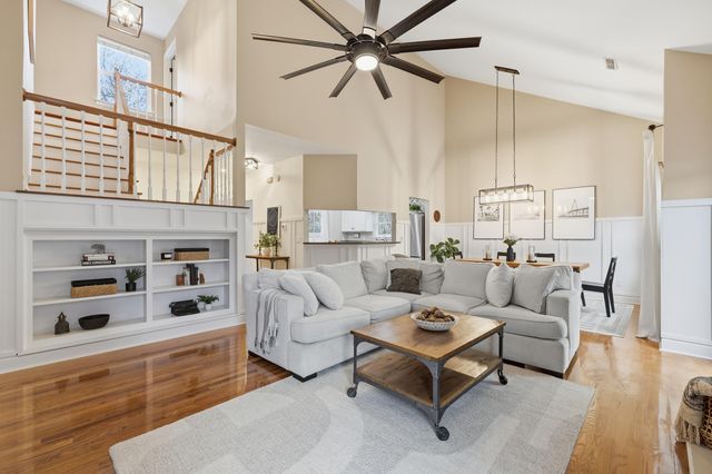 103 Shadowmoss Parkway, Charleston, SC 29414