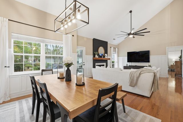 103 Shadowmoss Parkway, Charleston, SC 29414