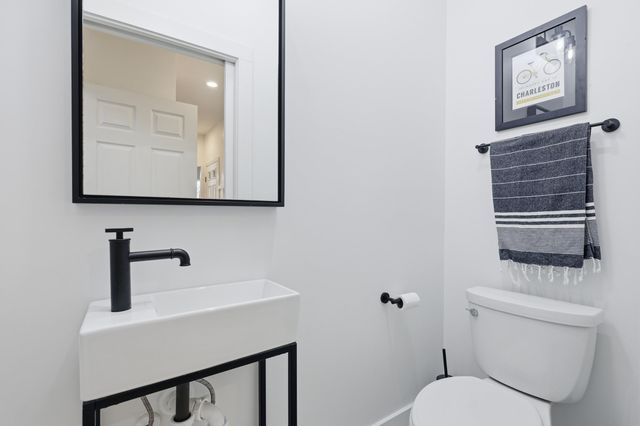 103 Shadowmoss Parkway, Charleston, SC 29414