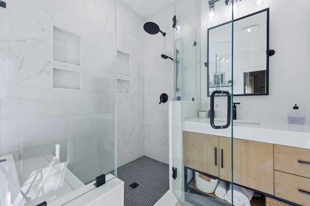 103 Shadowmoss Parkway, Charleston, SC 29414