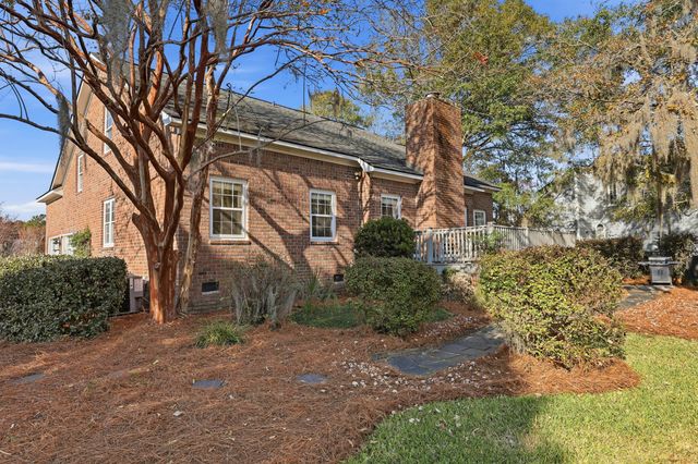 103 Shadowmoss Parkway, Charleston, SC 29414