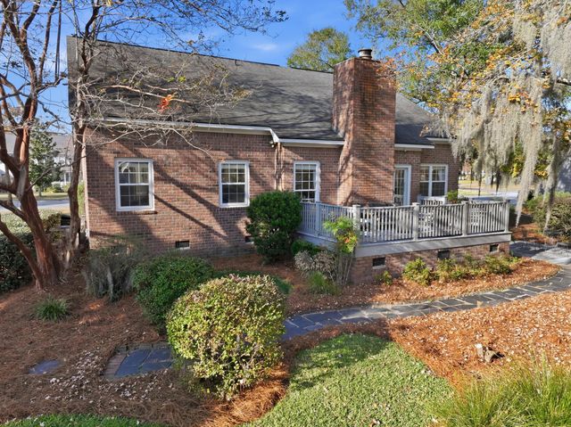 103 Shadowmoss Parkway, Charleston, SC 29414