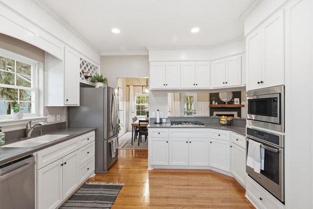 103 Shadowmoss Parkway, Charleston, SC 29414