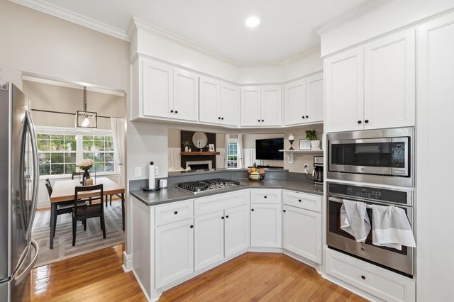 103 Shadowmoss Parkway, Charleston, SC 29414