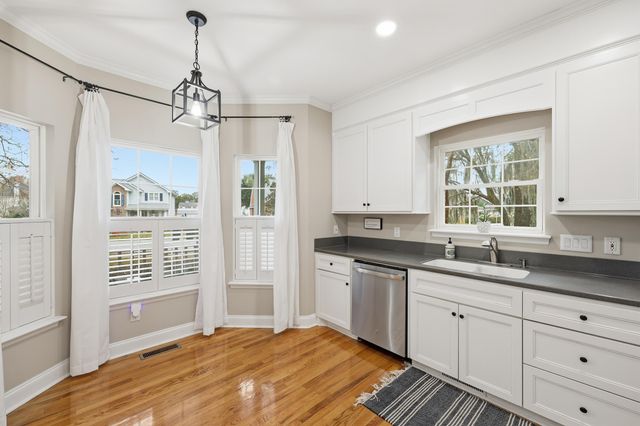 103 Shadowmoss Parkway, Charleston, SC 29414