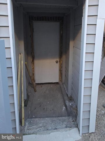 6733 LINMORE AVE, Philadelphia, PA 19142