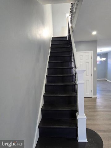 6733 LINMORE AVE, Philadelphia, PA 19142