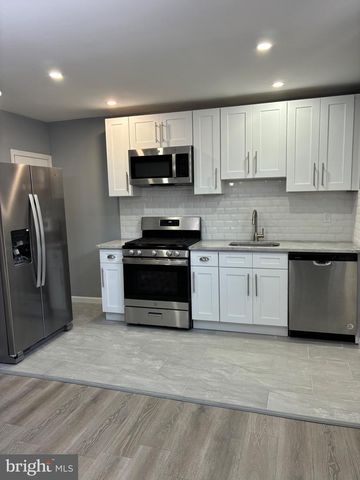 6733 LINMORE AVE, Philadelphia, PA 19142