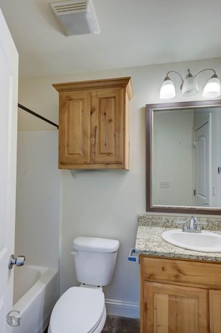 1005 Dalzell, Shreveport, LA 71104