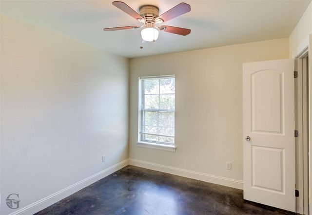 1005 Dalzell, Shreveport, LA 71104