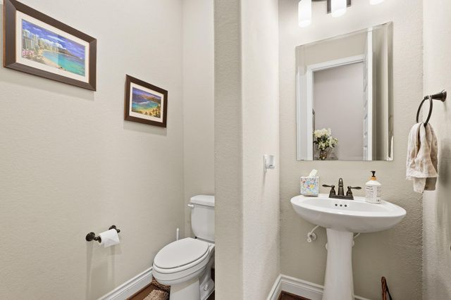 809 Sage Way Lane, Friendswood, TX 77546