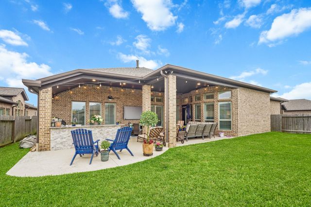 809 Sage Way Lane, Friendswood, TX 77546