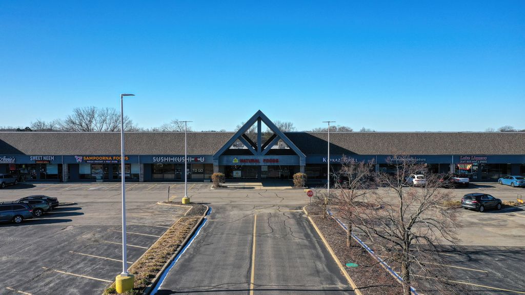 41 S Rand Road, Lake Zurich, IL 60047
