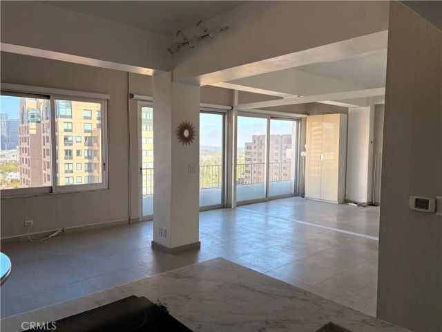 10501 Wilshire Blvd 1409, Los Angeles, CA 90024