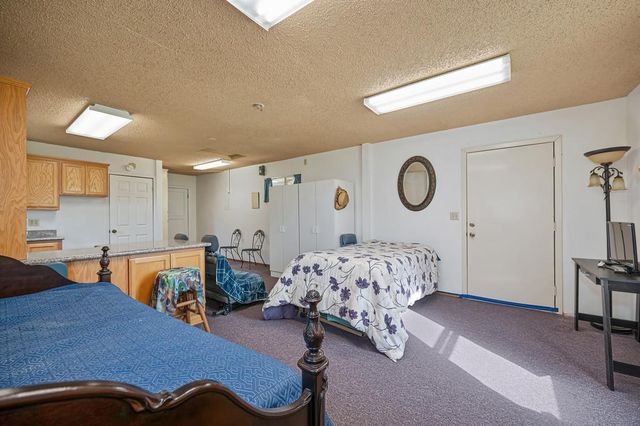 10813 Stone Rd, Oakdale, CA 95361