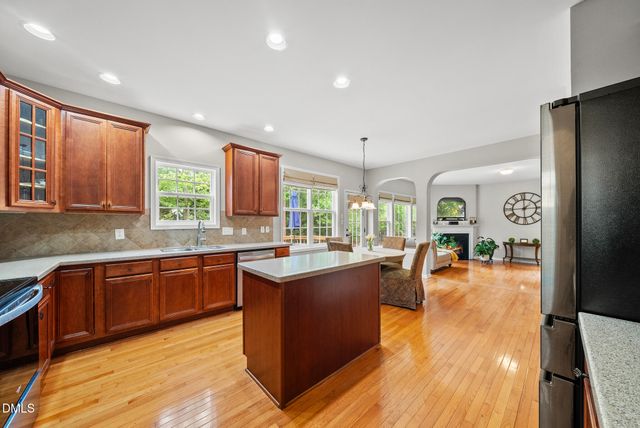 5 Stonehouse Court, Durham, NC 27713