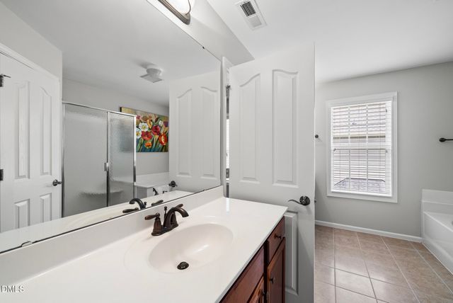 5 Stonehouse Court, Durham, NC 27713